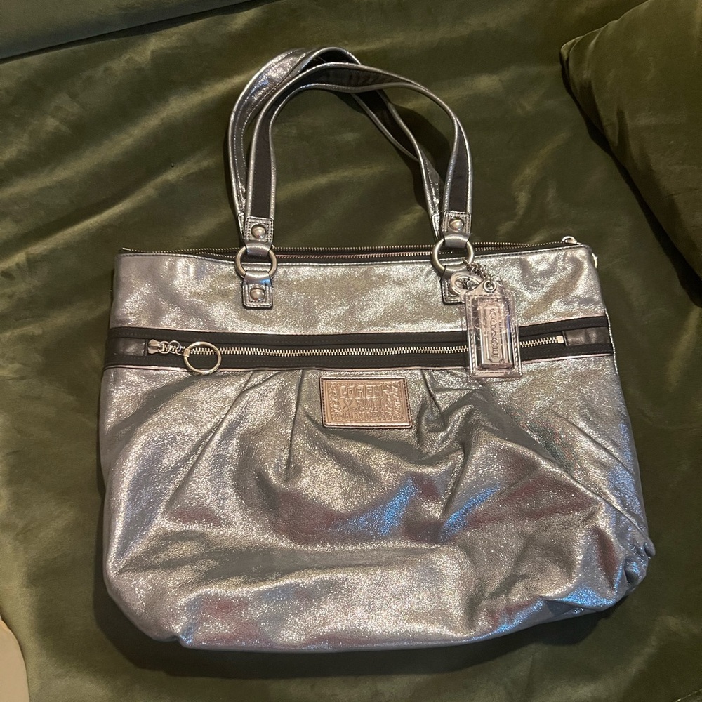 Vintage Coach 1941 Poppy Silver Metallic Leather Tote Satin Lining PRISTINE cond